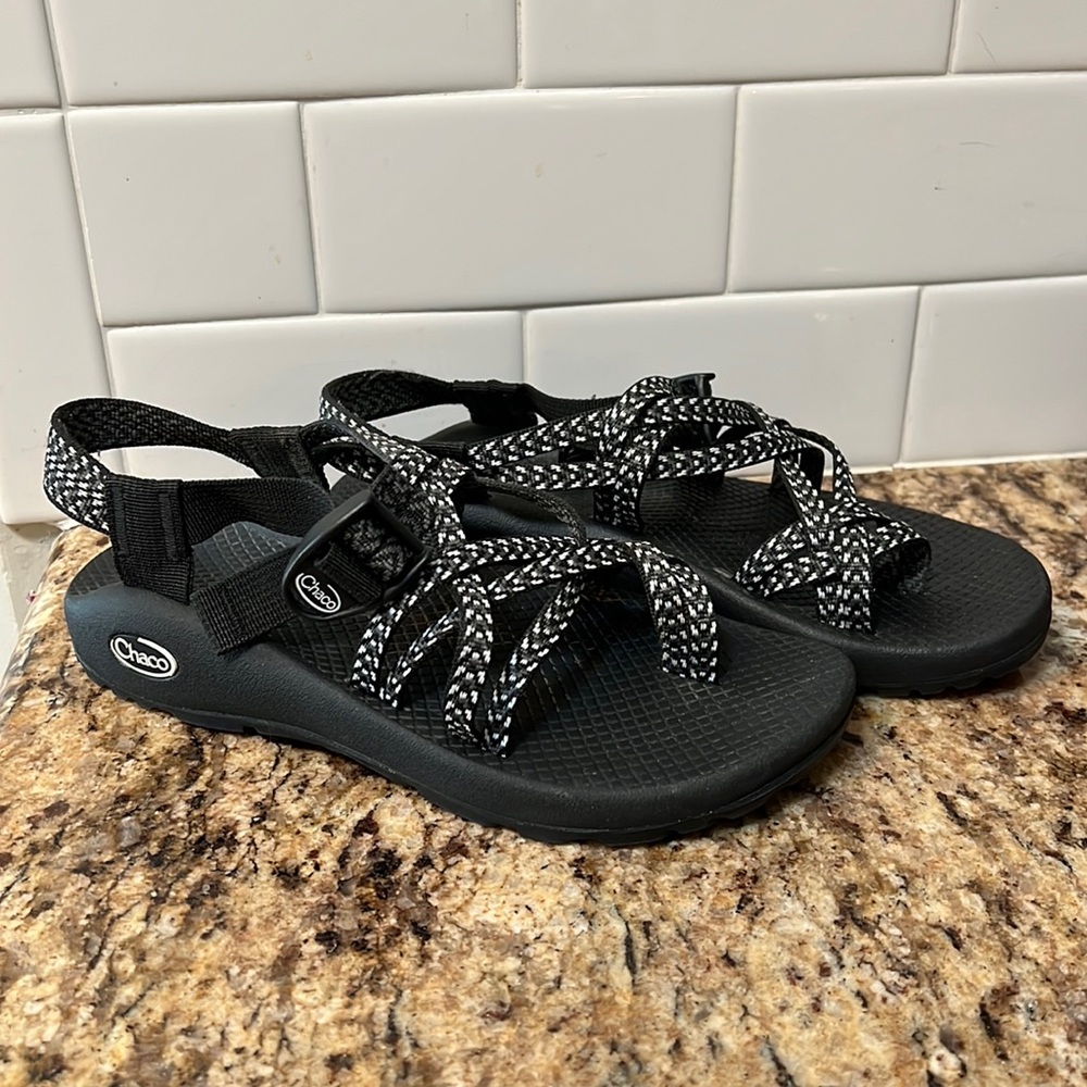 Womens size 7 Chaco
